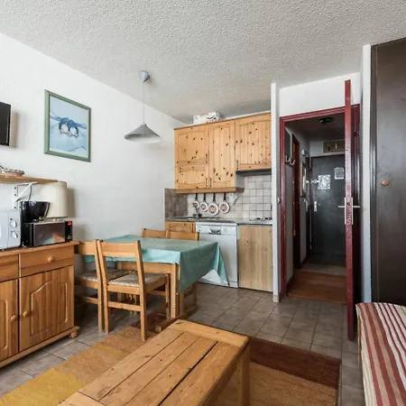 Studio Tignes, 1 Piece, 4 Personnes - Fr-1-502-91 Apartment Tignes